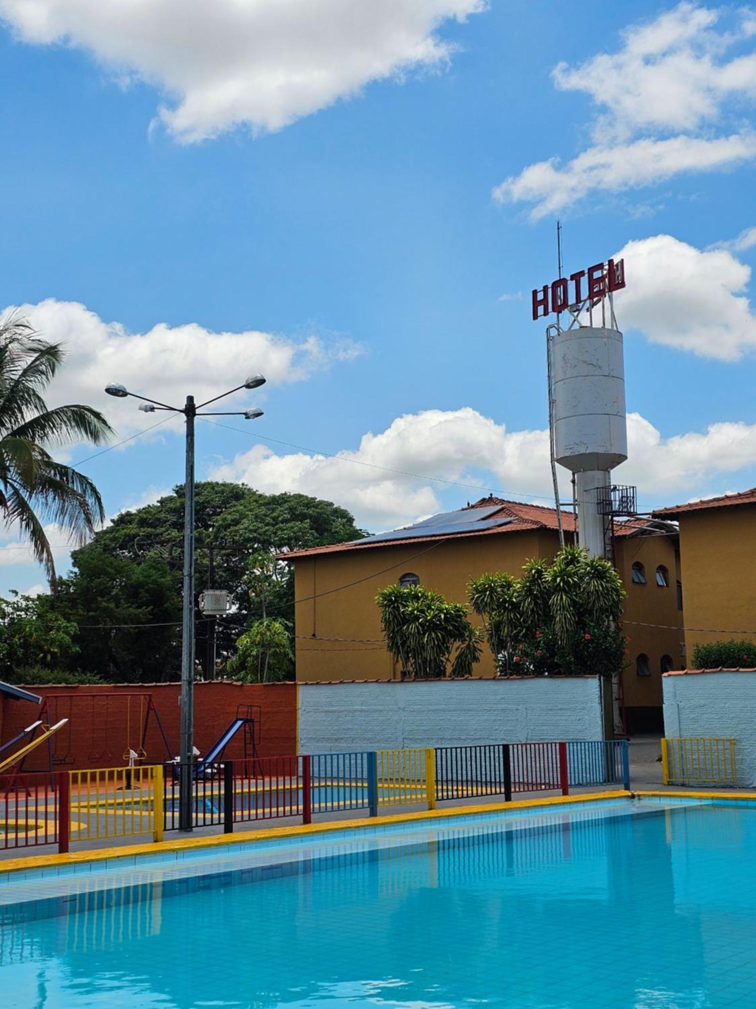 Esplanada Hotel Paraguacu Paulista Exterior photo